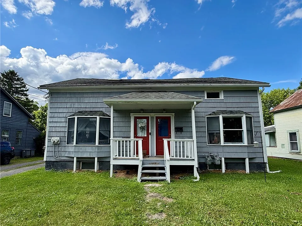 145 W Seneca St