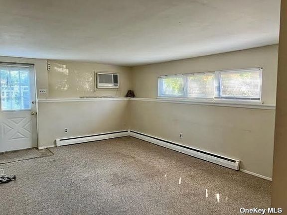 2nd image of 3 Lawson Pl