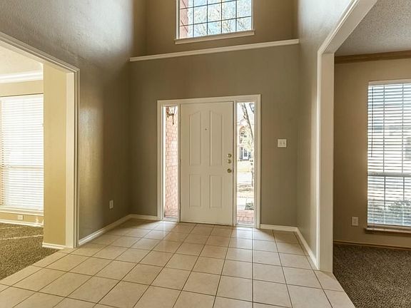 3rd image of 6506 Ashwood Dr