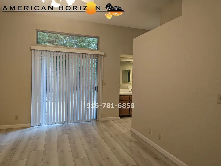 715 Merrill Ct — Photo 13