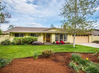 15448 SE Stohler Rd, Milwaukie, OR 97267