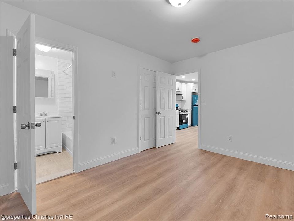 44 Highland St #8, photo 20