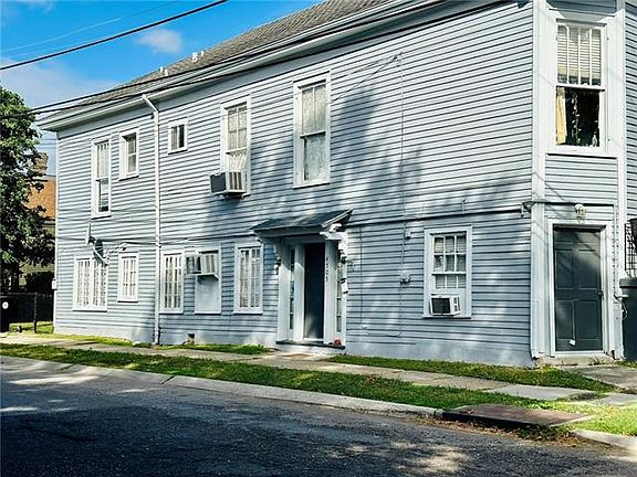 2nd image of 2300 Jena St #B