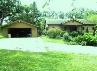 207 Tuma Rd, Yorkville, IL 60560