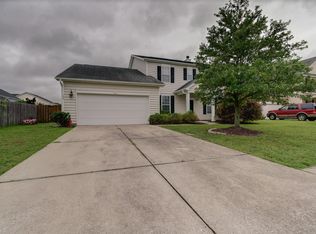 156 Berwick Dr, Summerville, SC 29483
