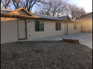 524 W Meadow Creek Cir, Wichita, KS 67204