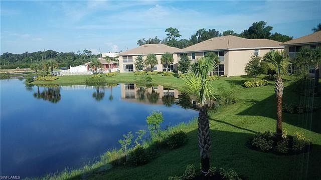 2nd image of 27420 Palmesta Cir Unit 9