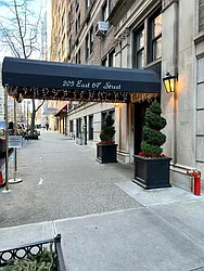 205 East 69th Street in Lenox Hill