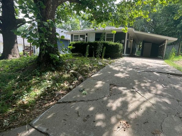 2112 N Marion Ave