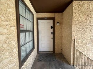 1745 Crest Grove Dr, Arlington, TX 76012
