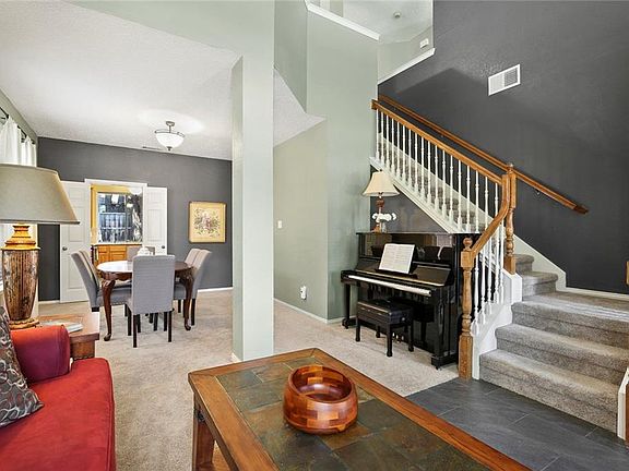 5th image of 1820 Ingleside Dr