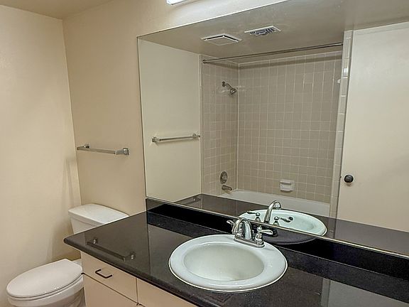 5th image of 100 Mary D Ave #12