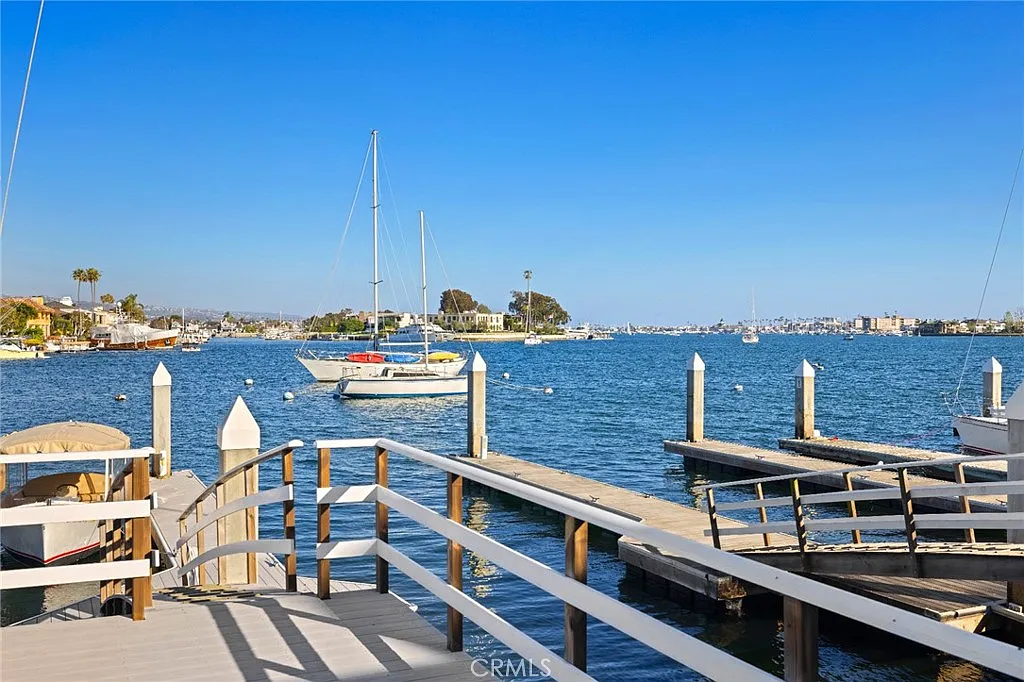 4 bed, 3.5 bath, 3115 sqft, $39,000 — Photo 4