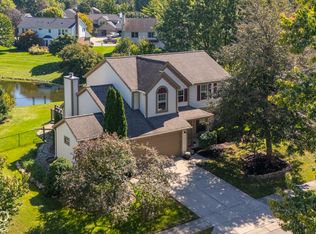 8567 Knoll Xing, Fishers, IN 46038