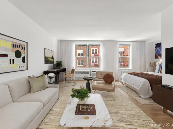 25 West 13th Street image 1 of 14