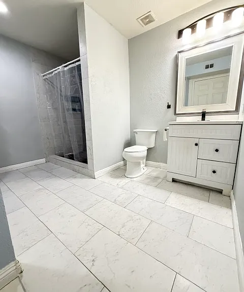 4050 Pacific Harbors Dr #125 — Photo 2
