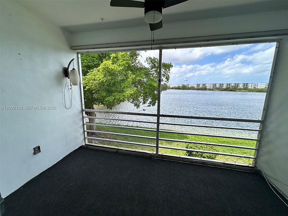 1st image of 245 NE 191st St APT 3017