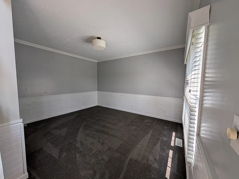 1090 E Case Blvd — Photo 12