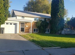 615 Crestview Ave, Idaho Falls, ID 83402