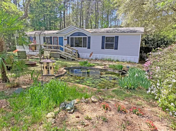 1525 Ethan Stone Rd, Manning, SC 29102