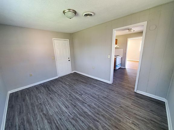 5th image of 507 Emory Ave