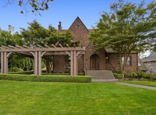 1106 E Overbluff Rd, Spokane, WA 99203