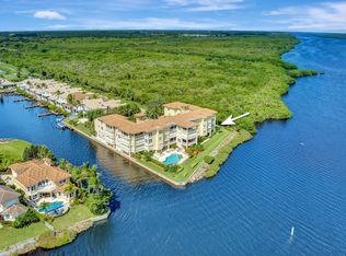 5620 N Harbor Village Dr APT 201, Vero Beach, FL 32967