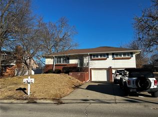 3429 Beck Rd, Saint Joseph, MO 64506