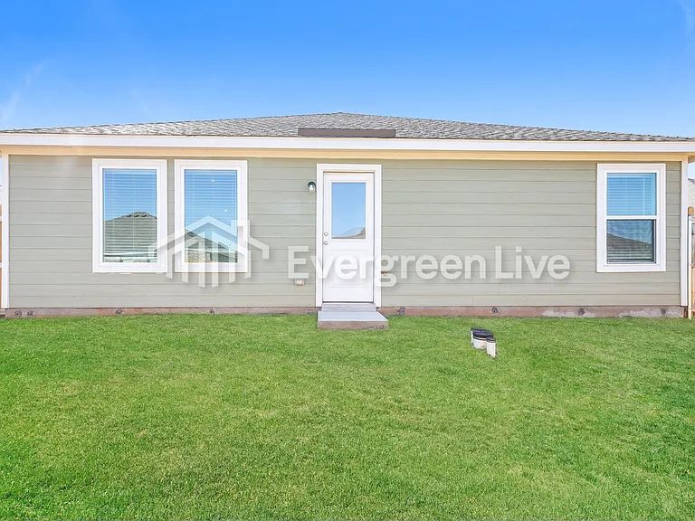 10905 SW 22nd St — Photo 16