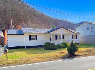 466 R A West Hwy, Delbarton, WV 25670