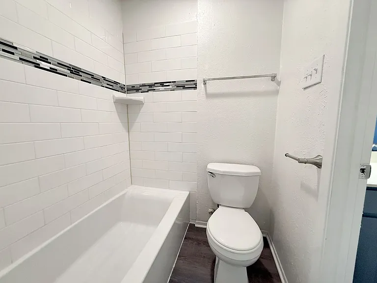 2625 Santiago Cir — Photo 14