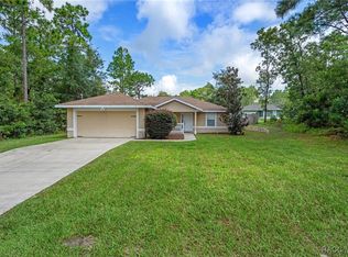 2111 W Linden Dr, Citrus Springs, FL 34434