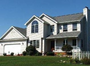 2301 Dennis Rd, Williamston, MI 48895