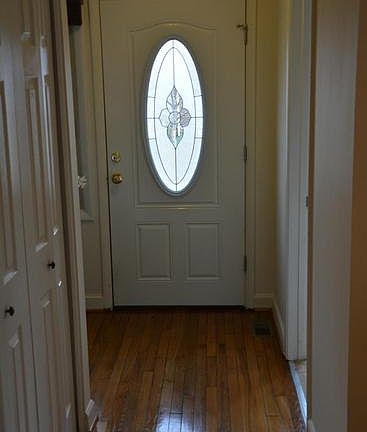 2nd image of 265 Meadows Ln NE