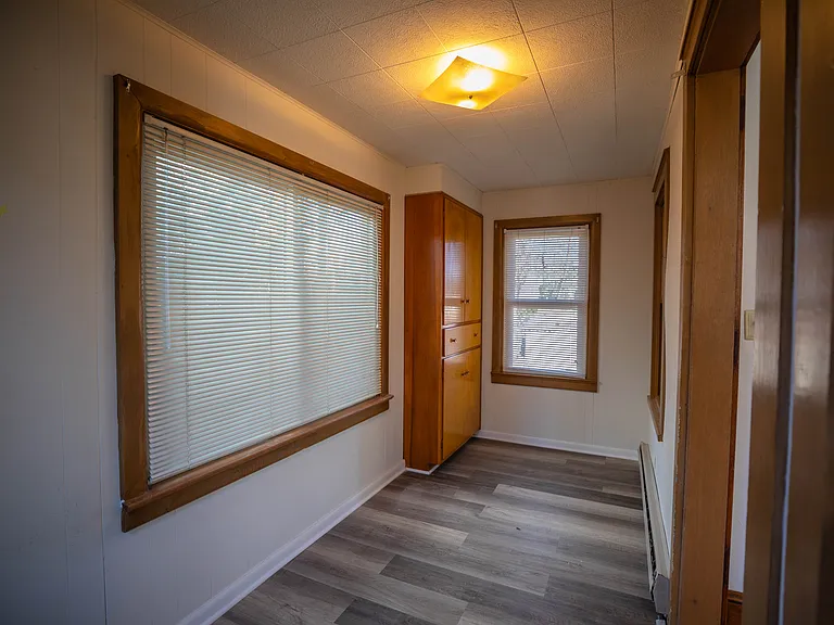 31 Spring Valley Ave — Photo 22