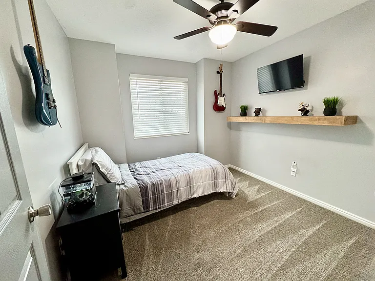 4393 S 2875 W — Photo 26