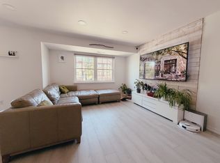 15126 Beverly Dr FLOOR 2, Philadelphia, PA 19116