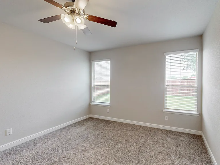 436 Dunmore Dr — Photo 25