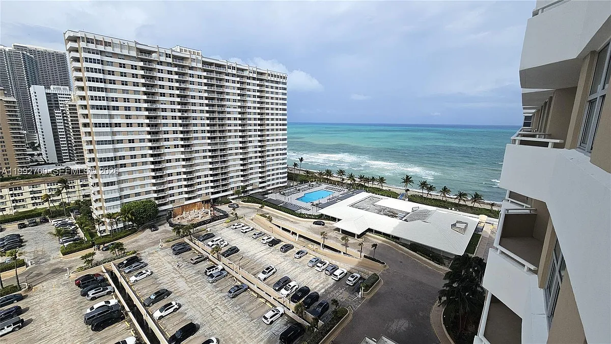 Building Photo - 1980 S Ocean Dr #15K