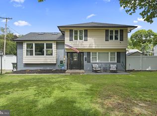 401 Fulton St, Riverton, NJ 08077