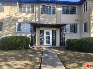 4086 Abourne Rd APT D, Los Angeles, CA 90008