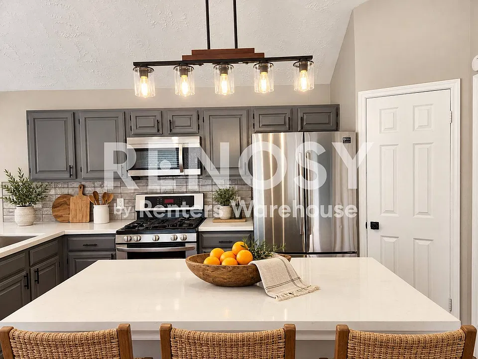 2118 Creston Dr