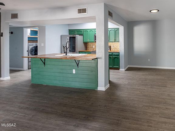 3rd image of 4232 N Villas Placitas