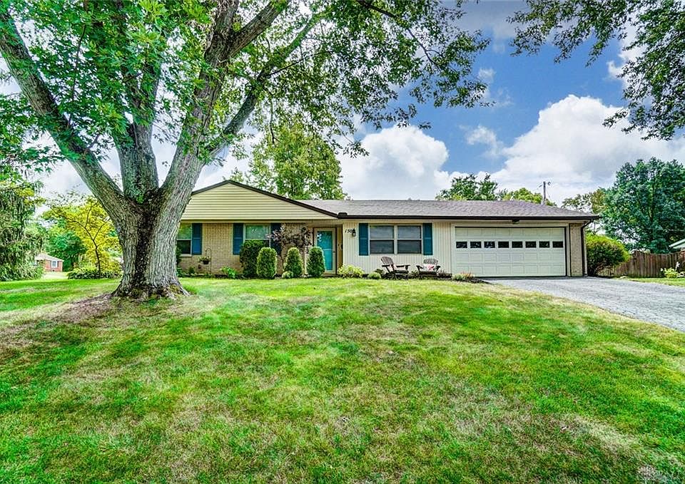 1st image of 150 Lodewood Dr