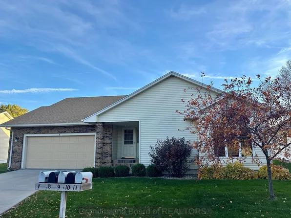 8 Via Trivoli, Grand Island, NE 68803