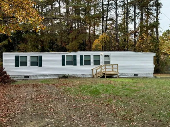 836 Antioch Rd, Susan, VA 23163