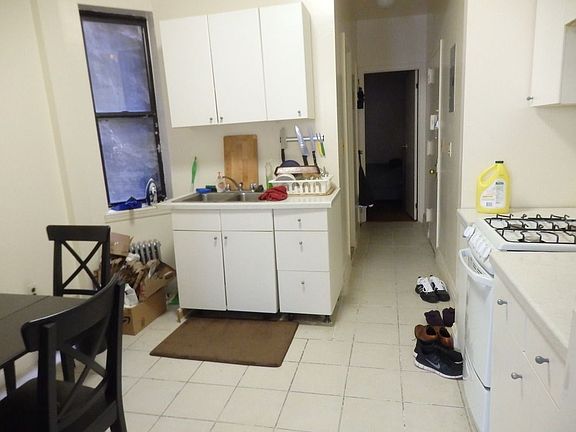 4th image of 342 W 48th St APT 2FE