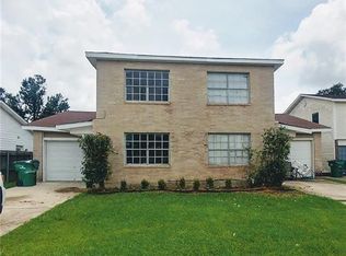 561 Terry Pkwy, Terrytown, LA 70056