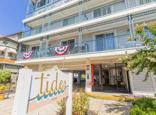 9 Jackson St #506, Cape May, NJ 08204