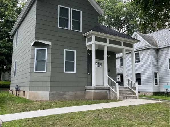 8 Bradford St, Perry, NY 14530